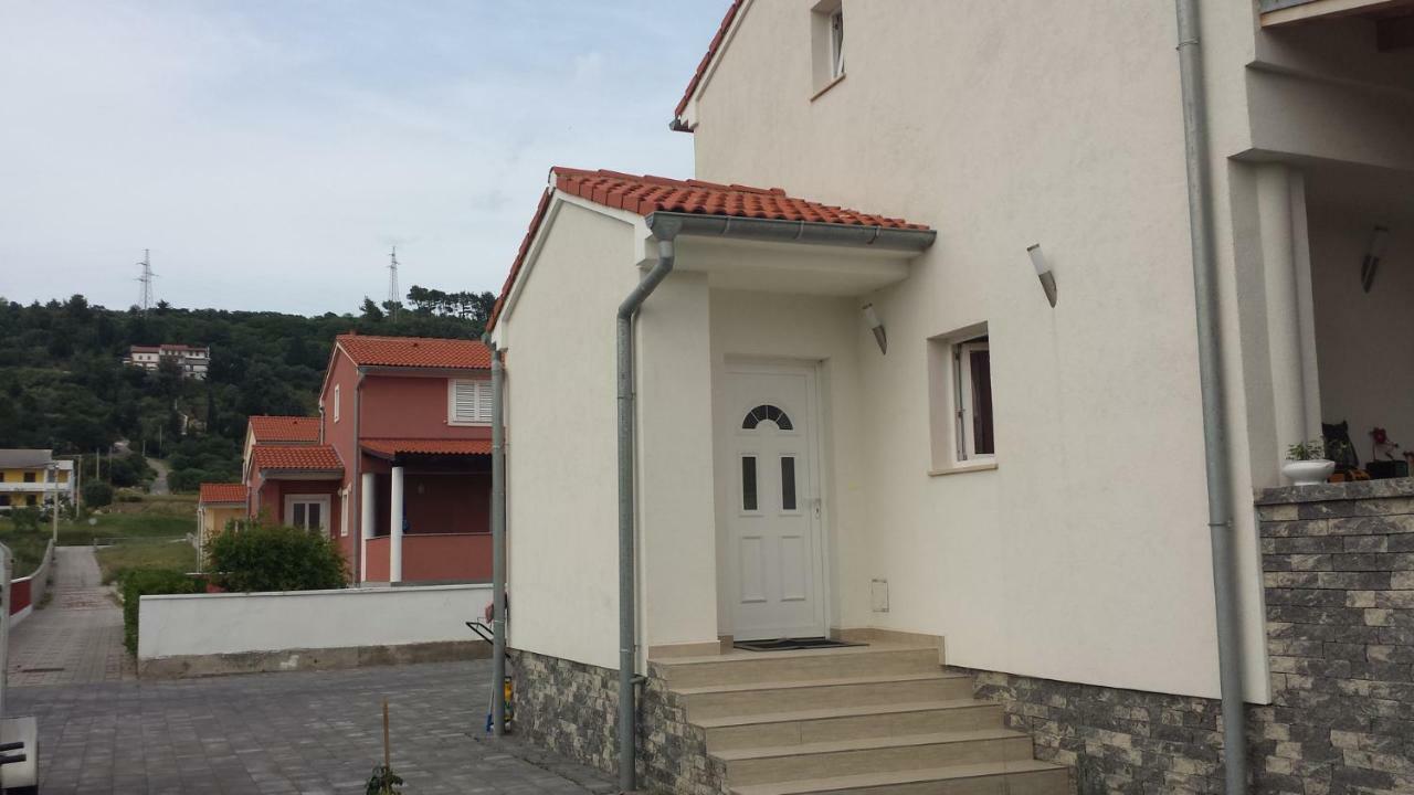 Nina Villa Rab Town Eksteriør billede